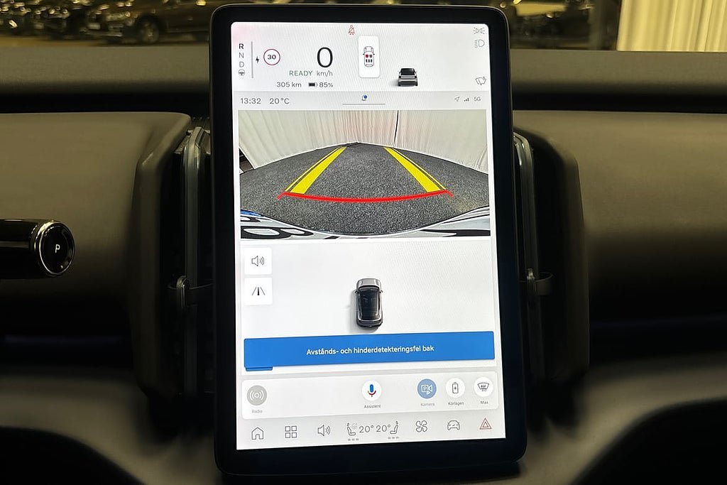 Vehicle Image 18