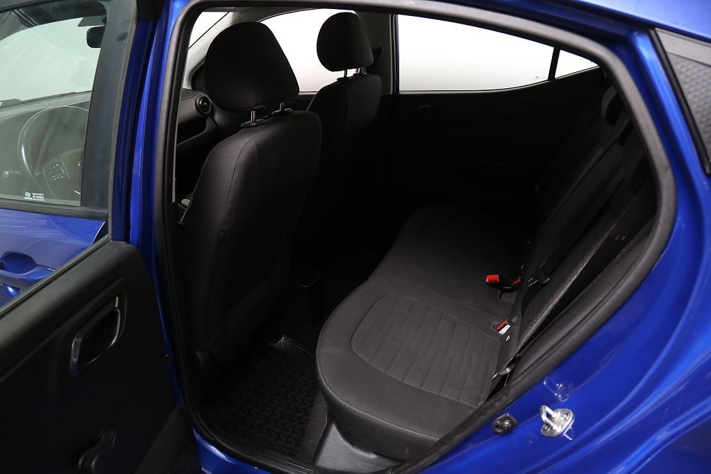 Vehicle Image 20