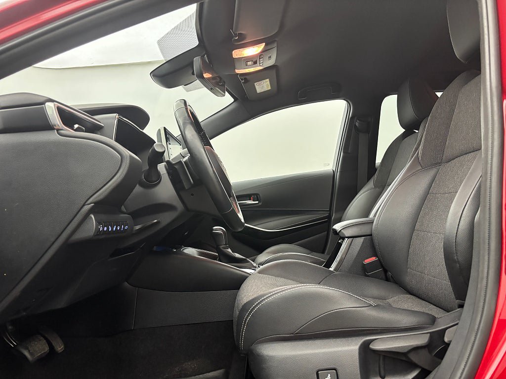 Vehicle Image 13