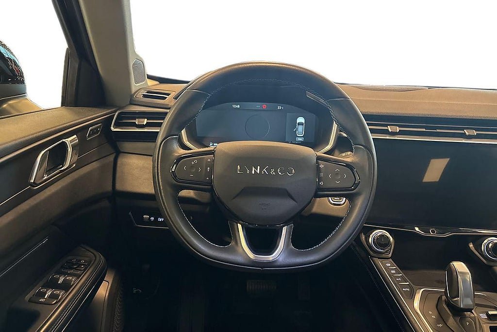 Vehicle Image 11