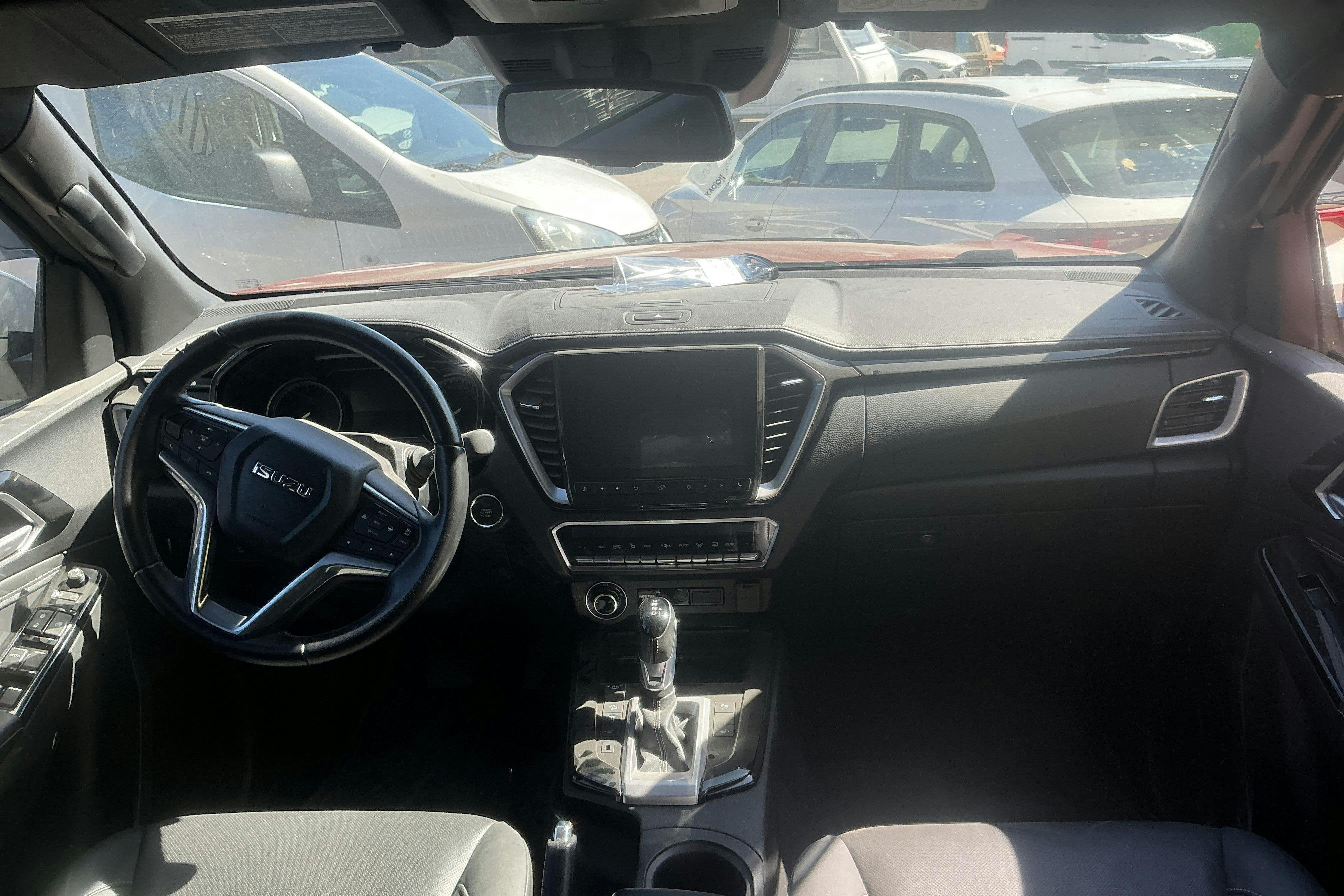 Vehicle Image 7