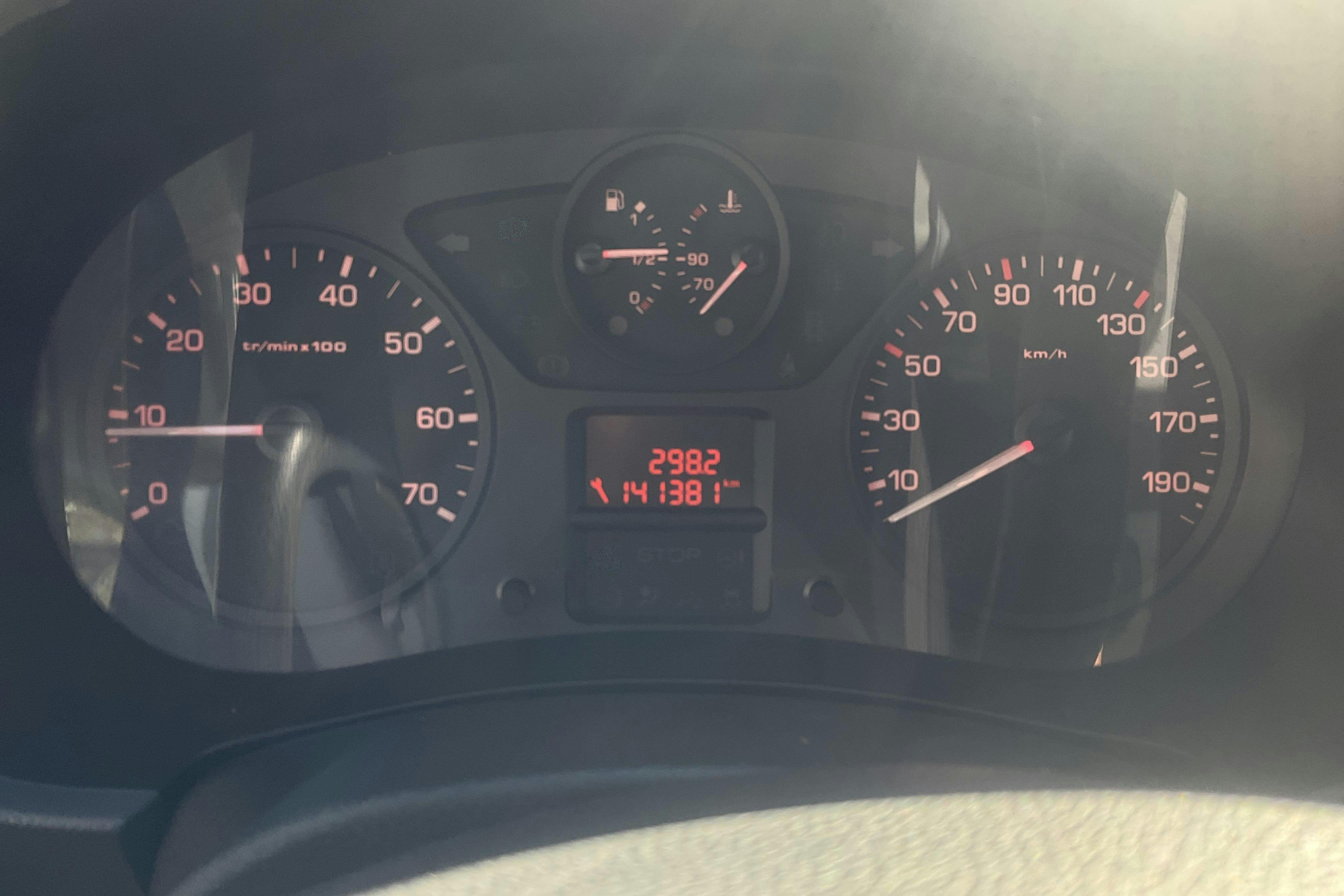 Vehicle Image 9