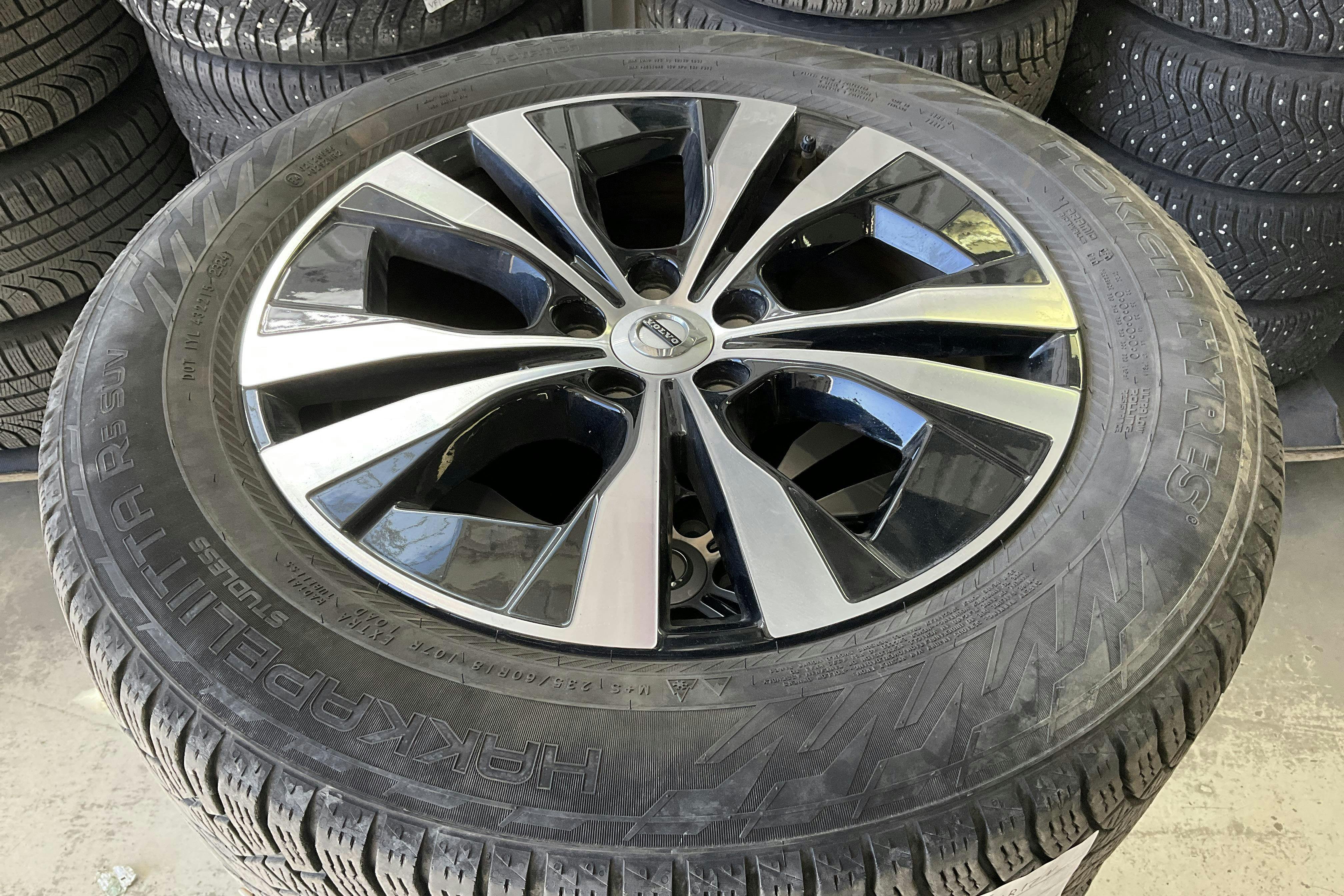 Vehicle Image 18