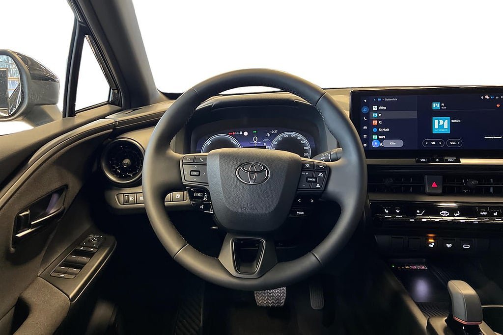 Vehicle Image 10