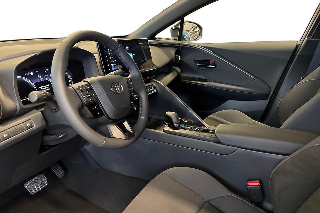 Vehicle Image 13