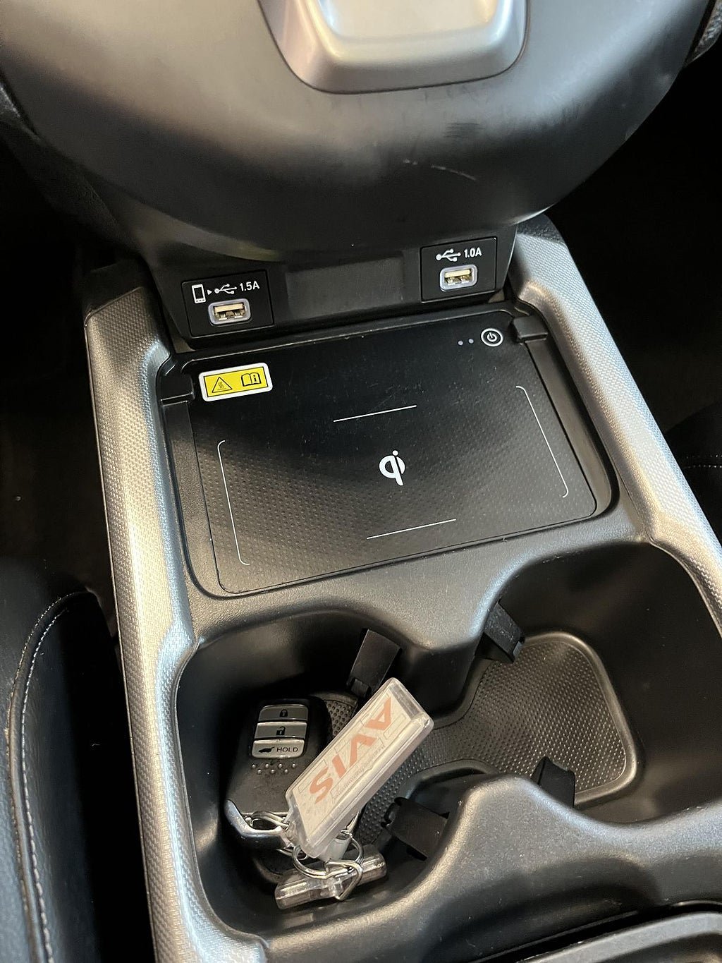 Vehicle Image 12