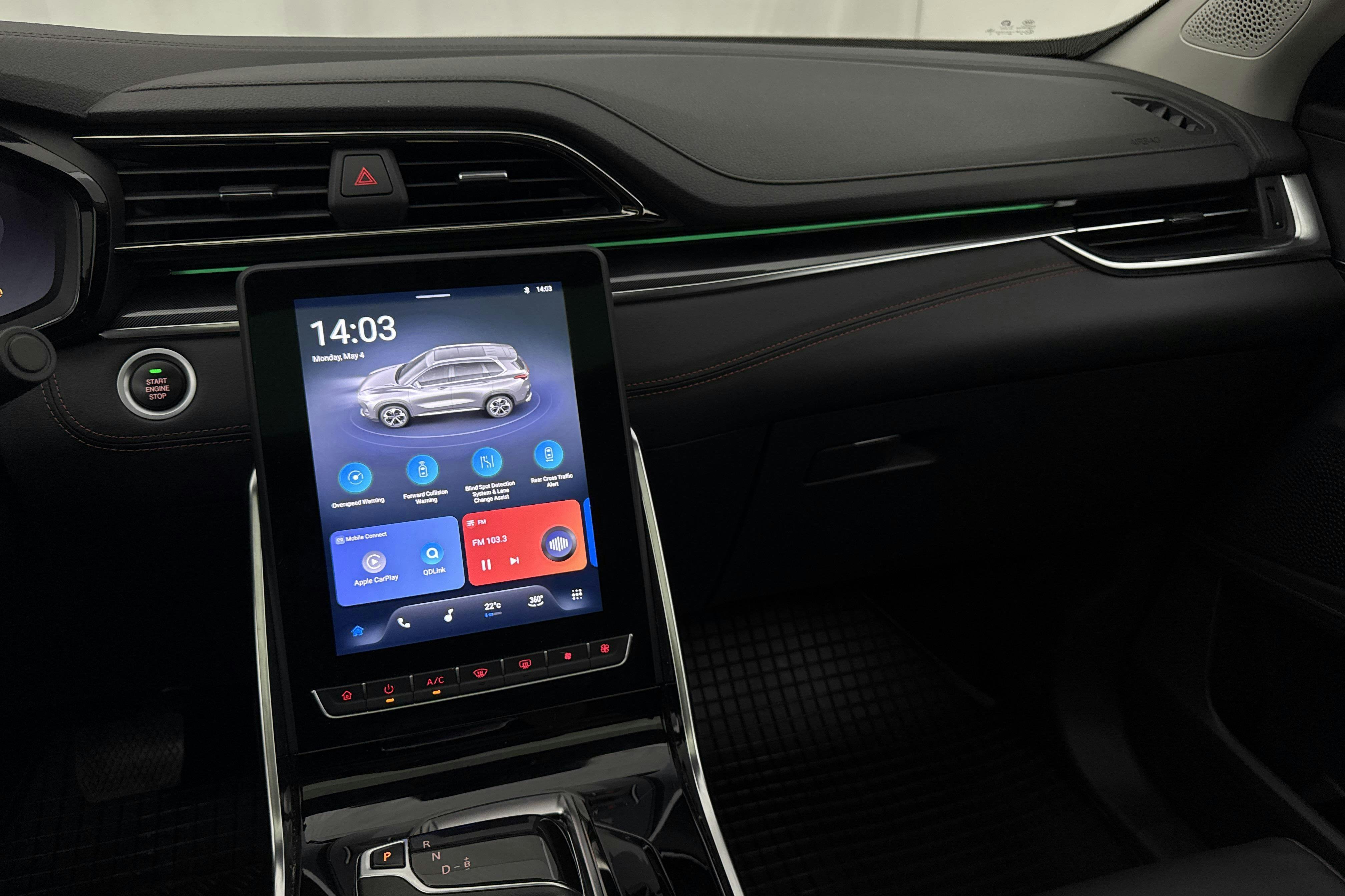 Vehicle Image 13