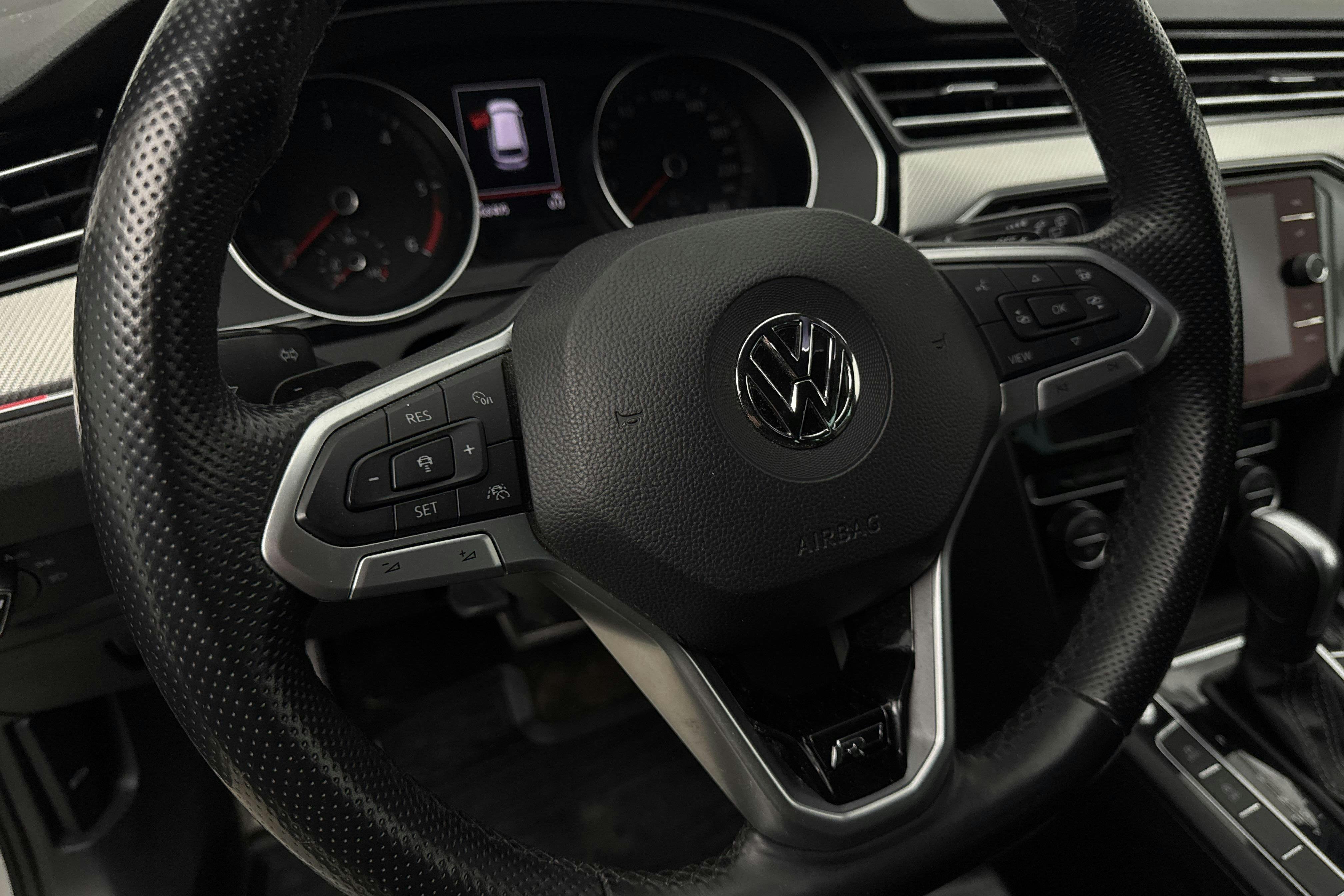 Vehicle Image 18