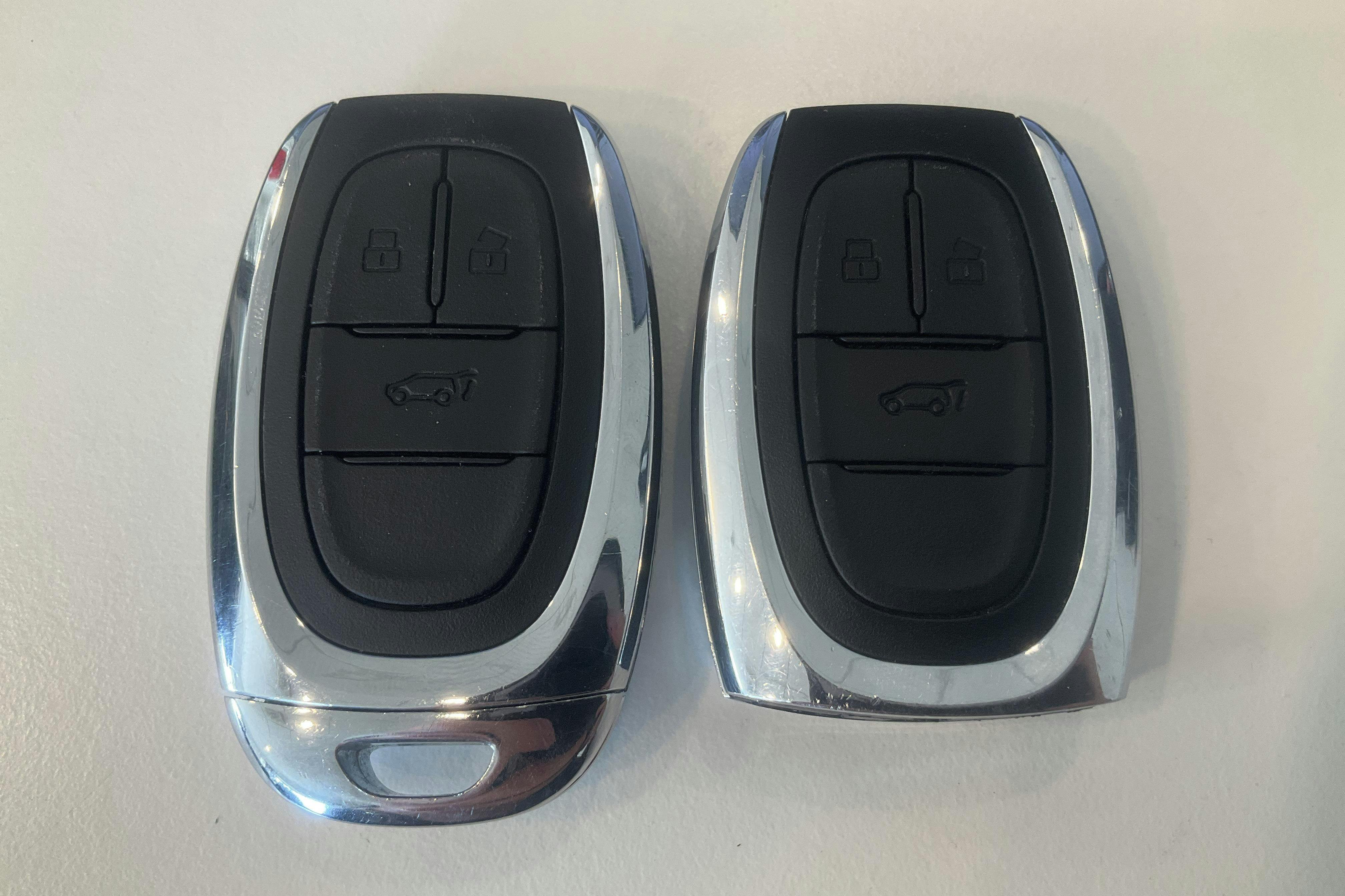 Vehicle Image 21