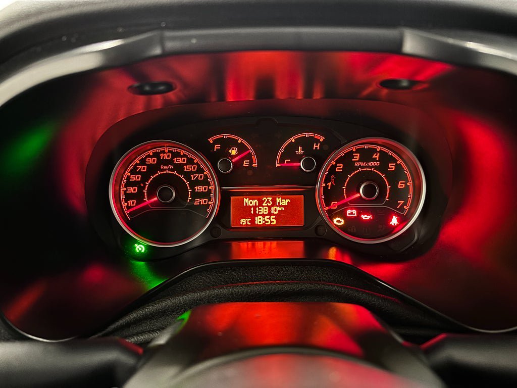 Vehicle Image 10