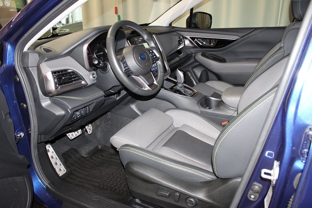 Vehicle Image 19
