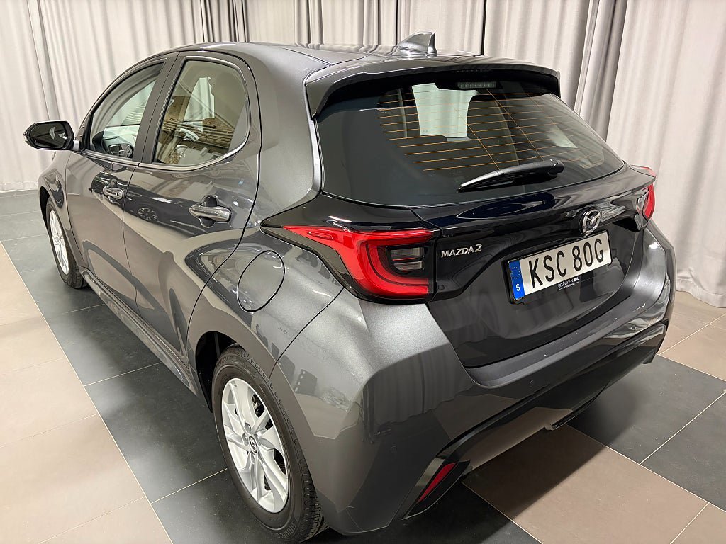 Vehicle Image 3
