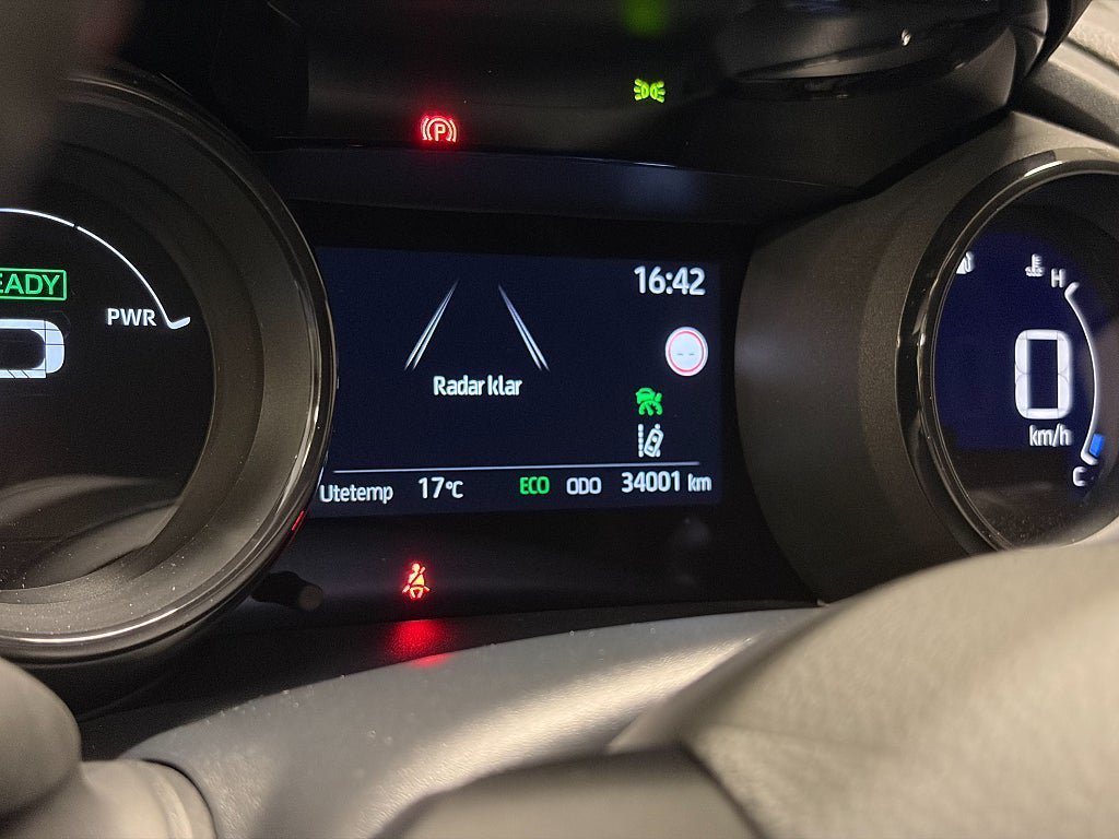 Vehicle Image 17