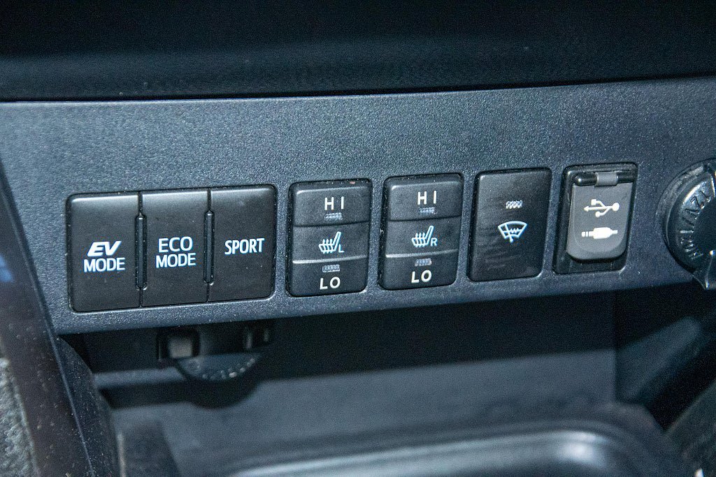 Vehicle Image 19
