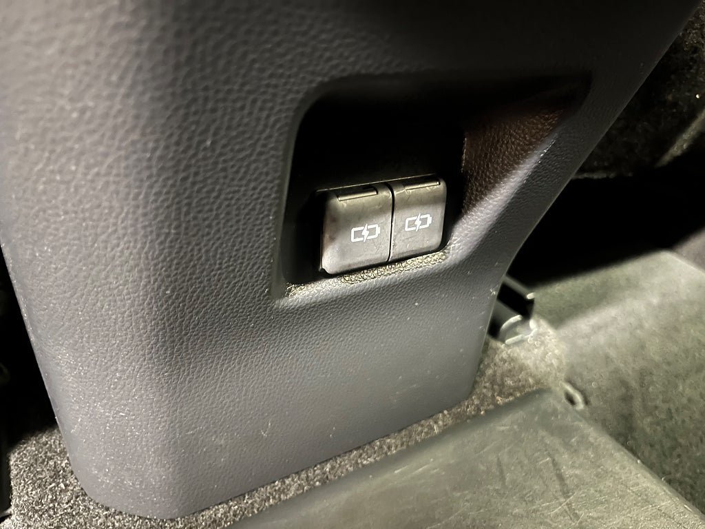 Vehicle Image 27