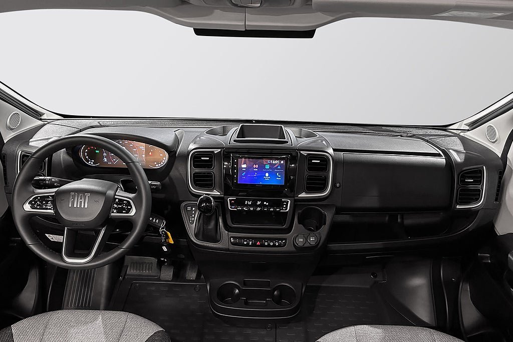 Vehicle Image 40