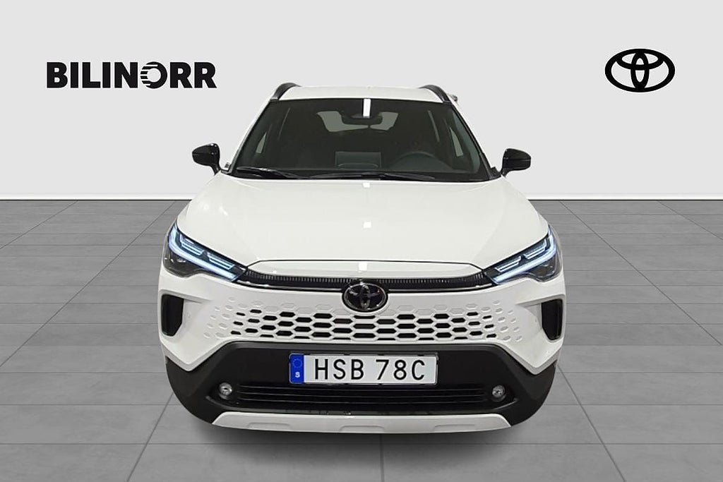 Vehicle Image 9