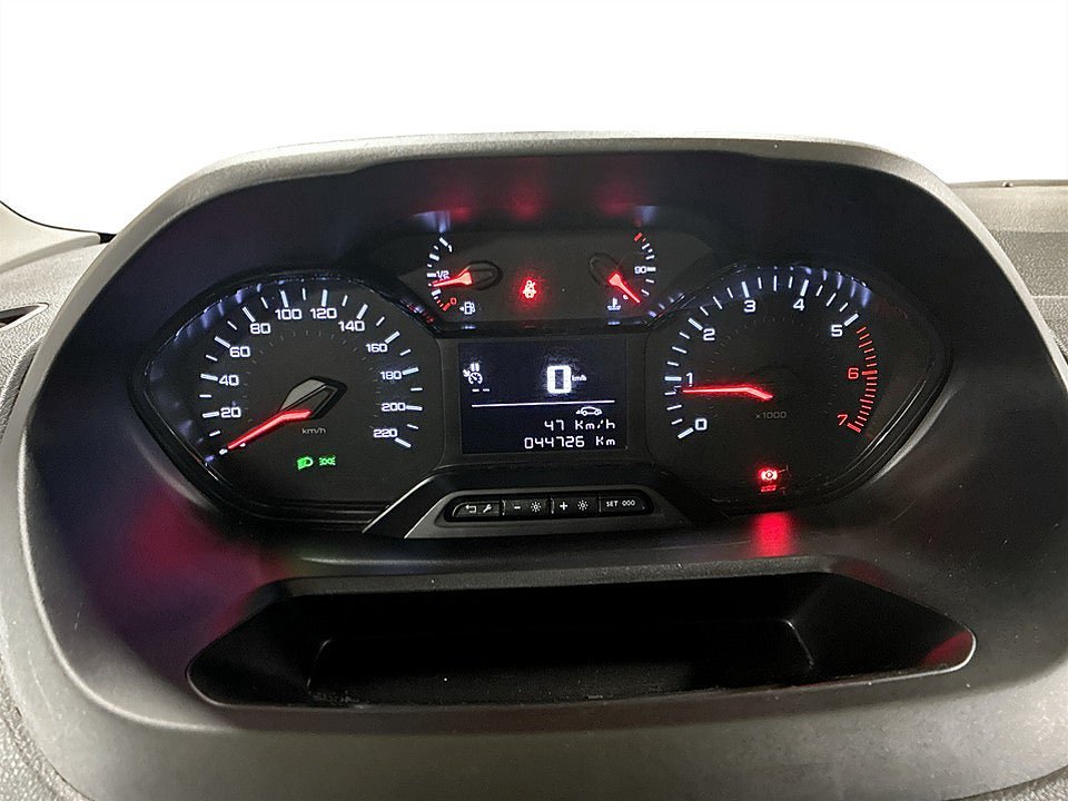 Vehicle Image 17