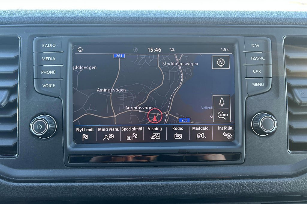 Vehicle Image 23