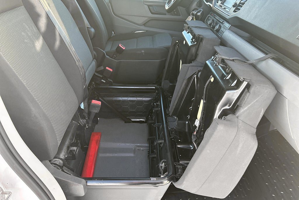Vehicle Image 25