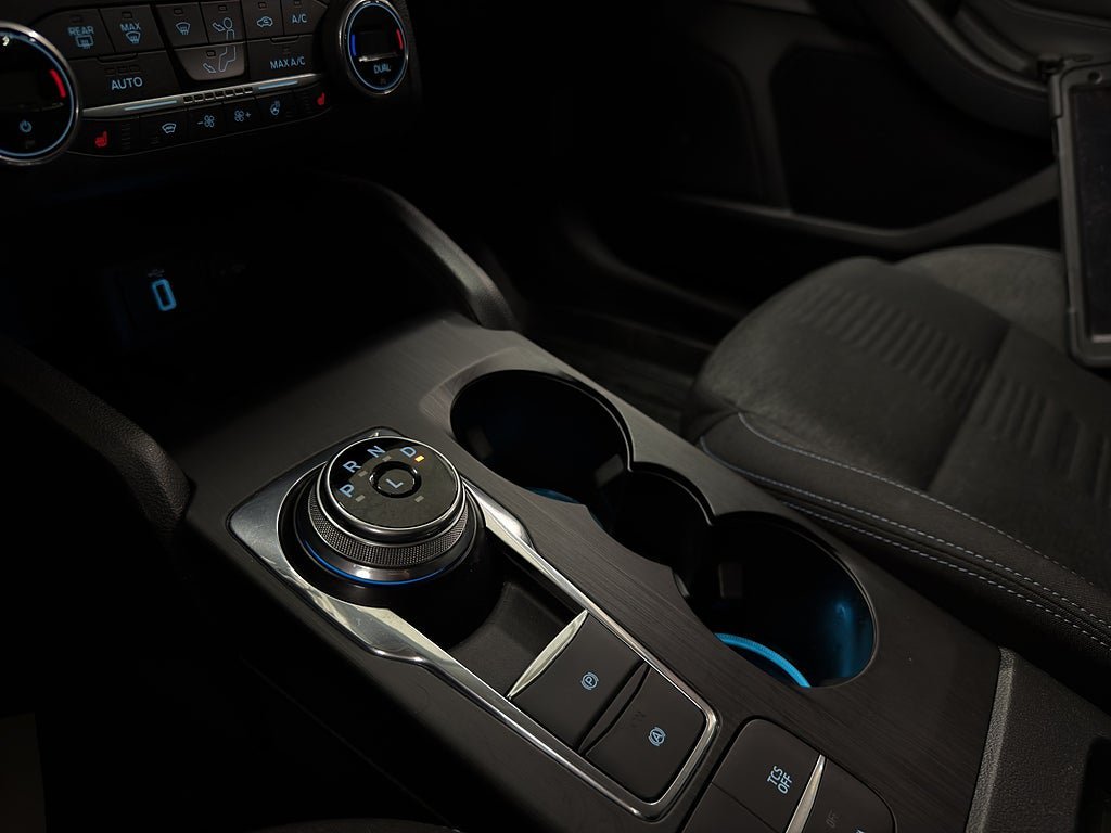 Vehicle Image 22