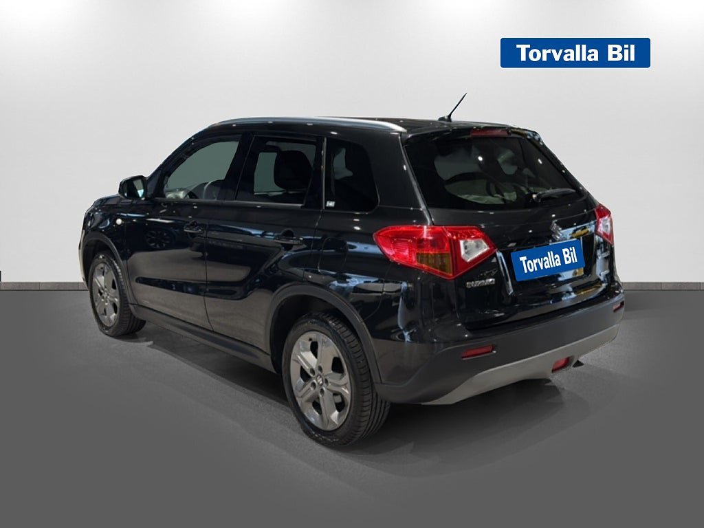 Vehicle Image 6