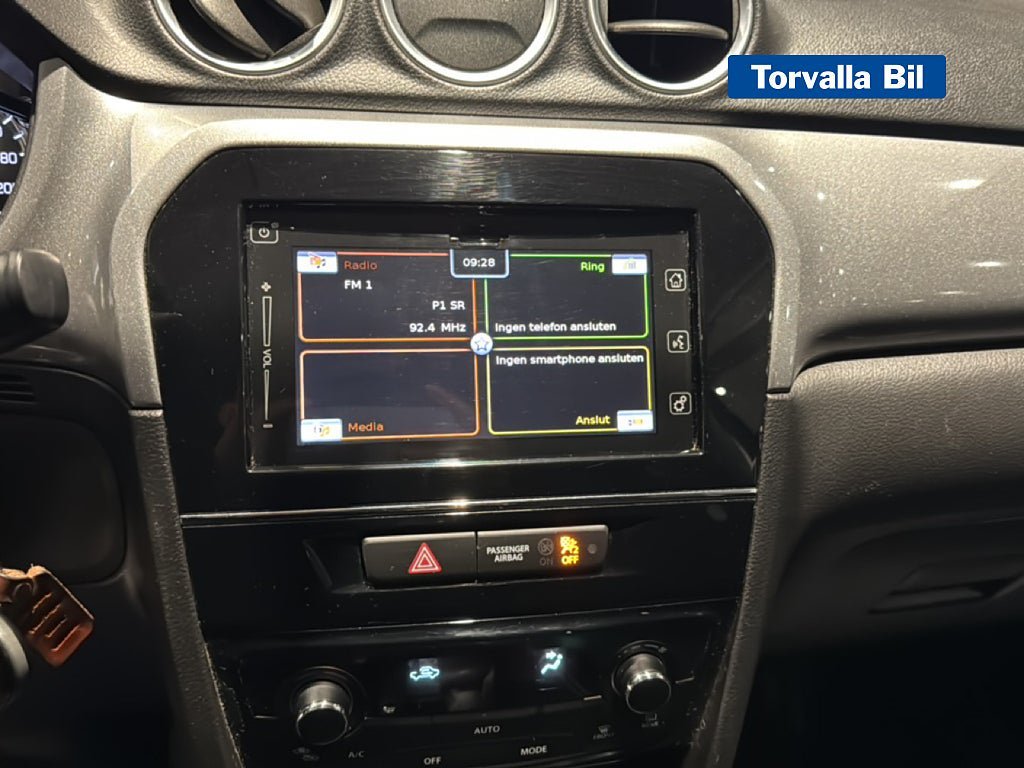 Vehicle Image 11