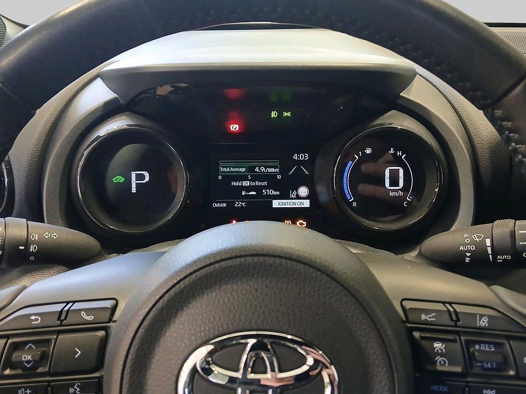 Vehicle Image 15
