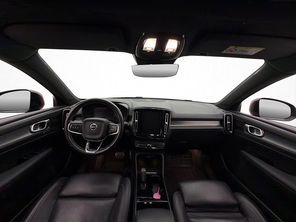 Vehicle Image 16