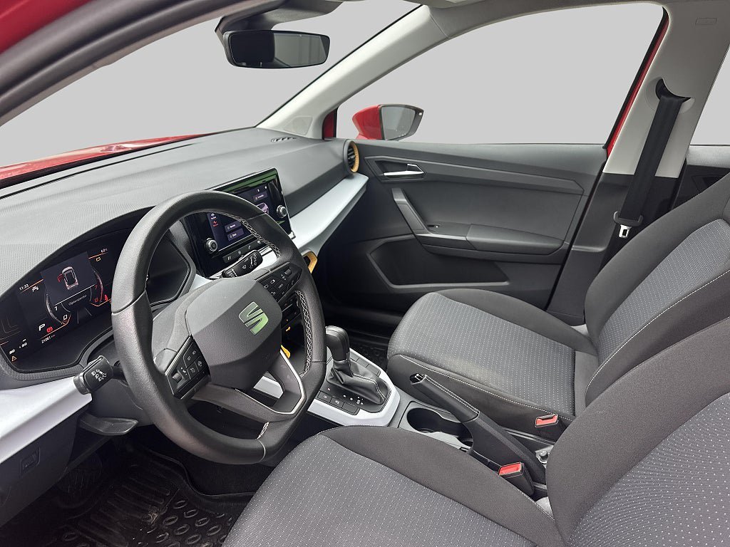 Vehicle Image 11