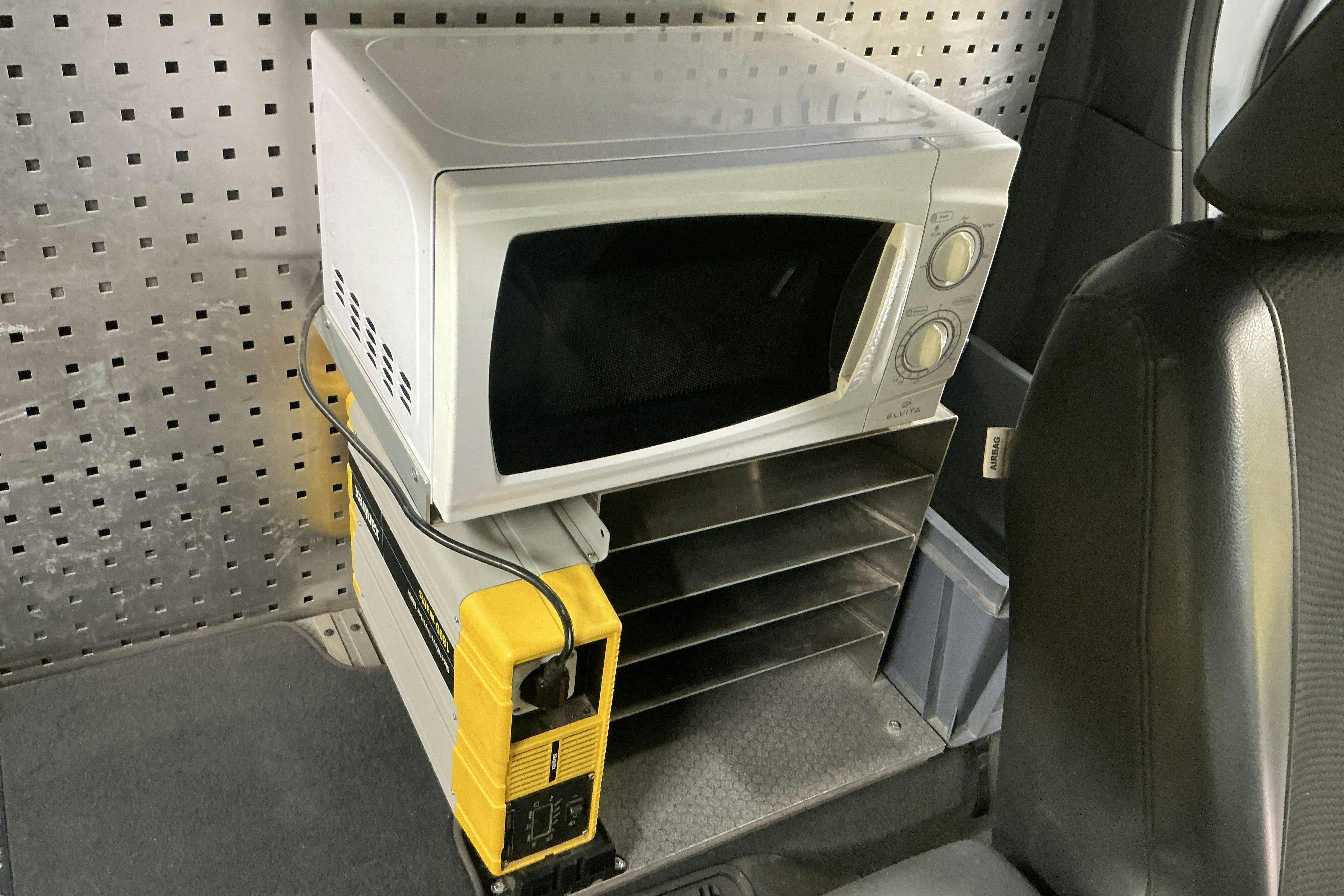 Vehicle Image 14