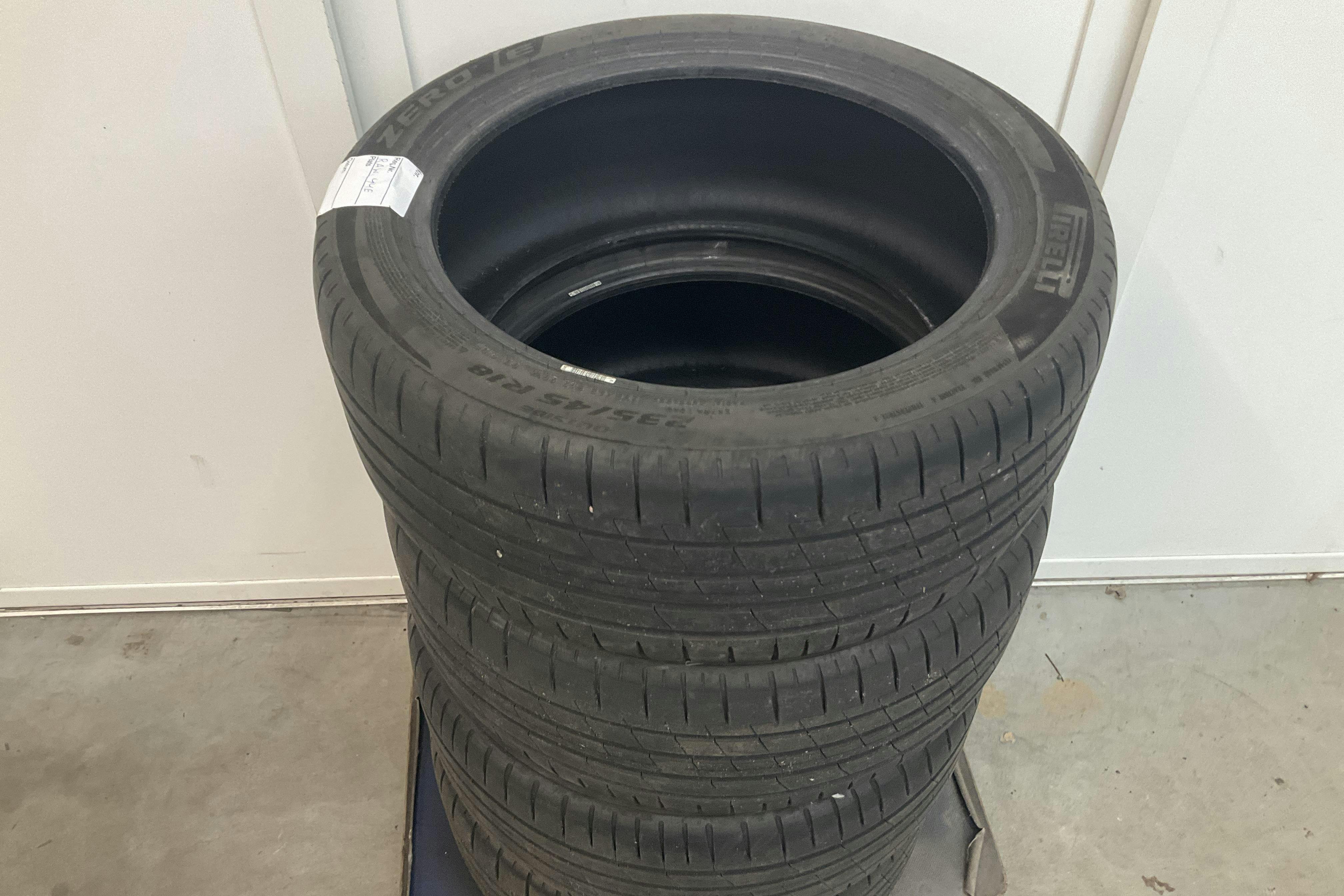 Vehicle Image 19