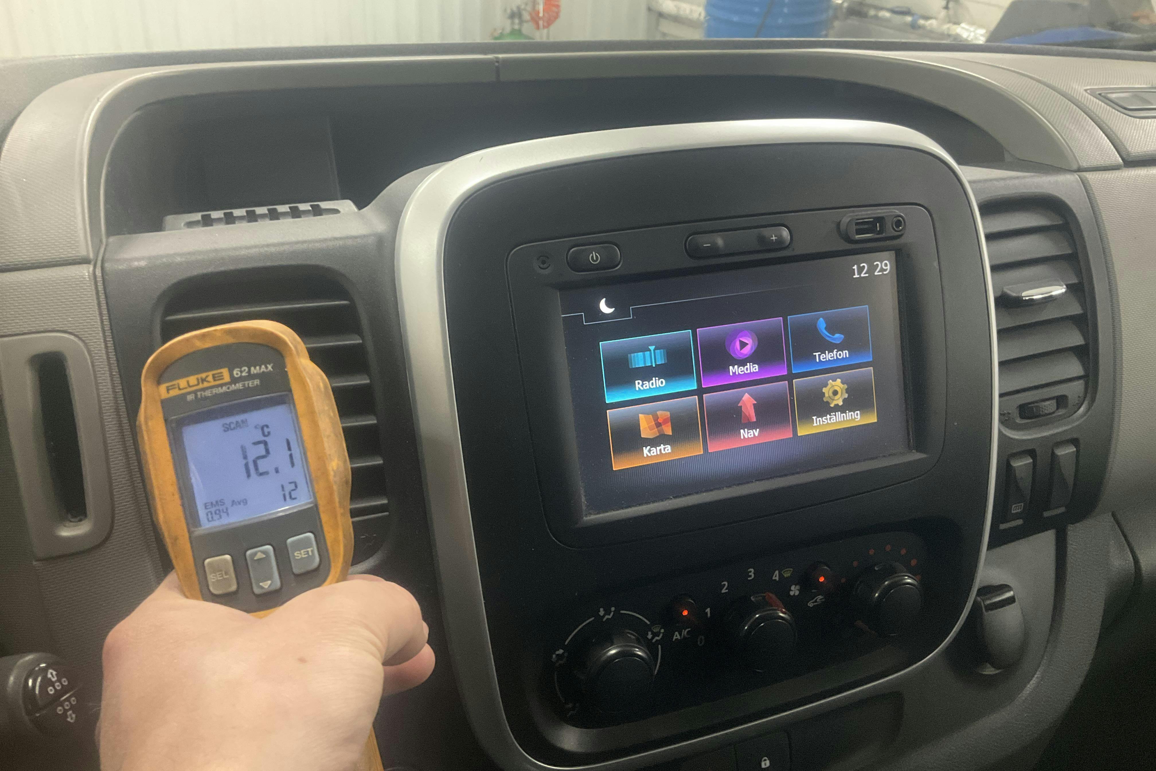 Vehicle Image 22