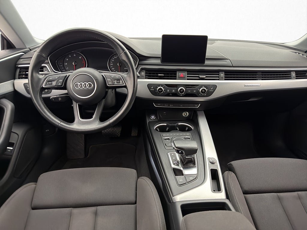 Vehicle Image 15
