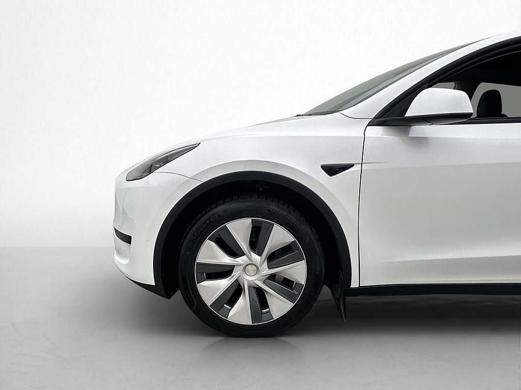 Vehicle Image 30