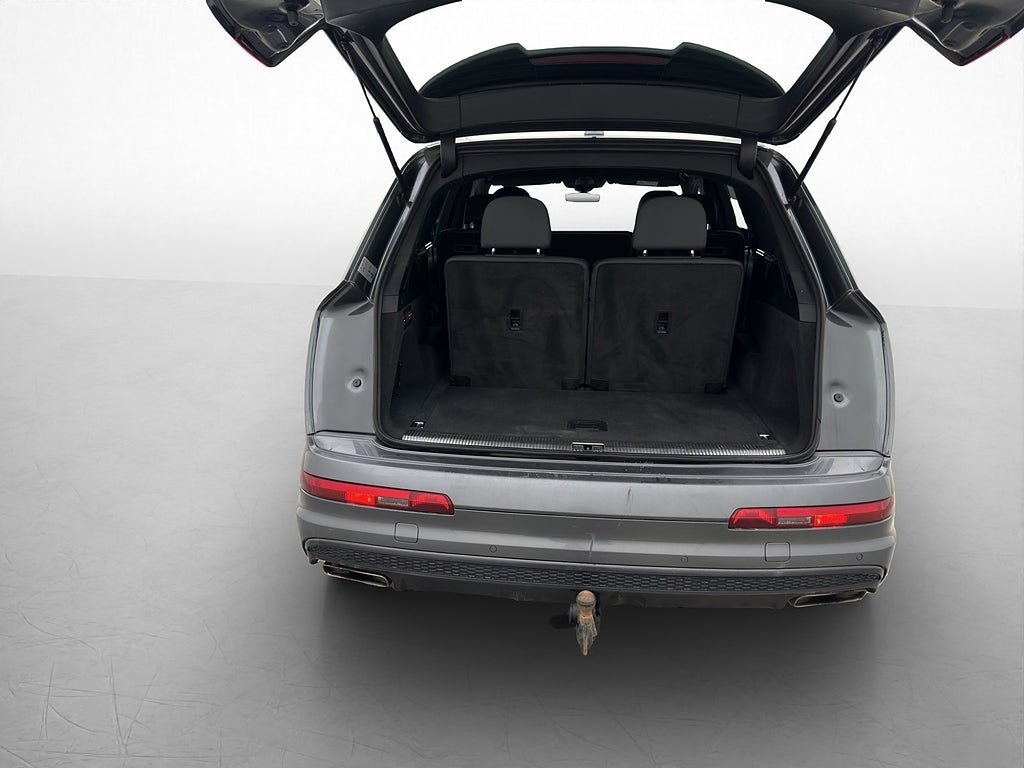Vehicle Image 35