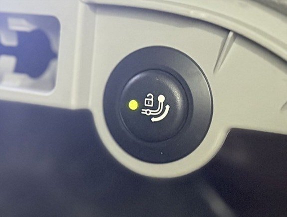 Vehicle Image 33