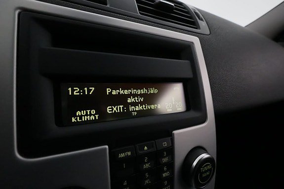 Vehicle Image 24