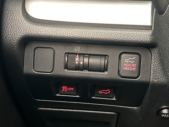 Vehicle Image 29