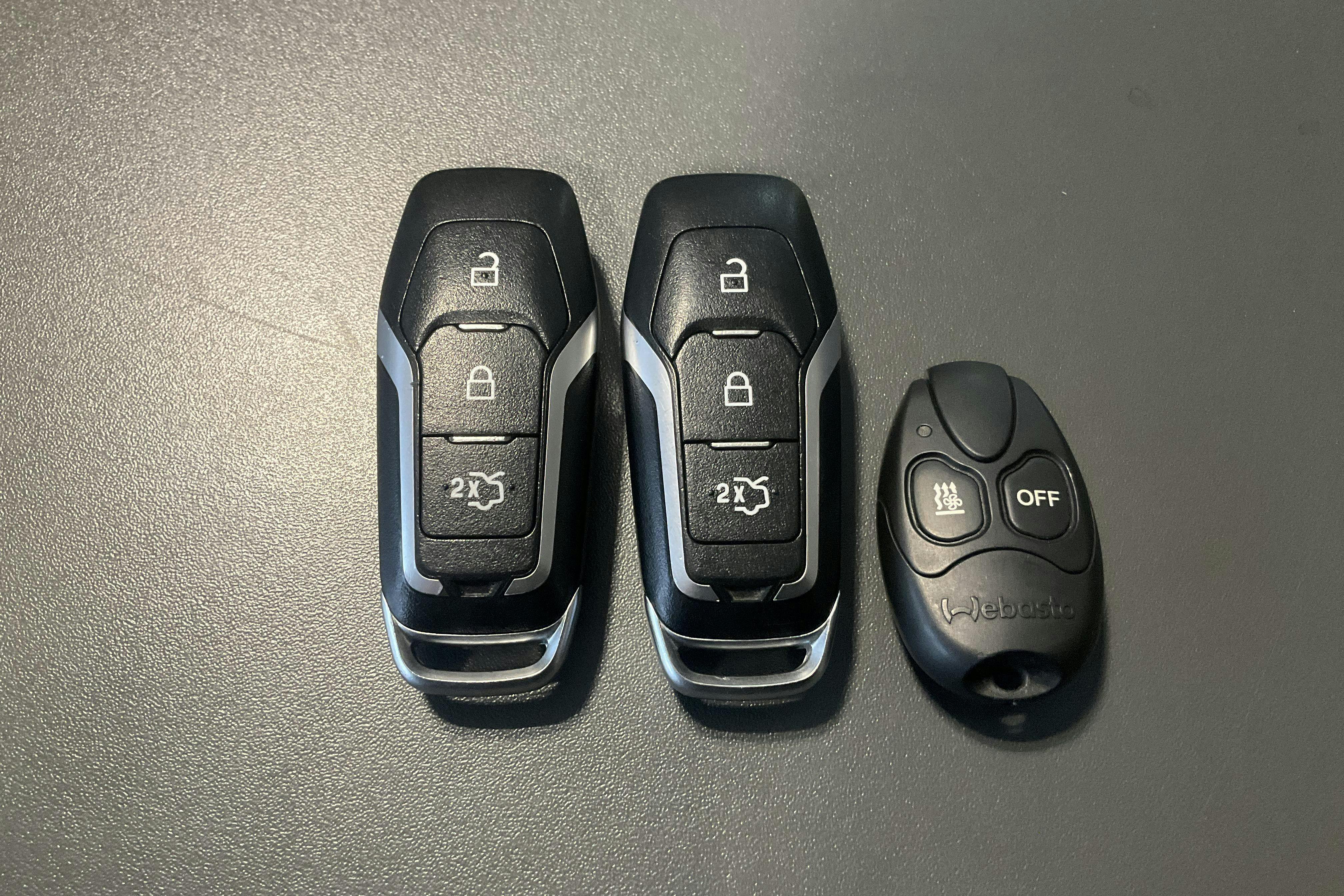 Vehicle Image 22