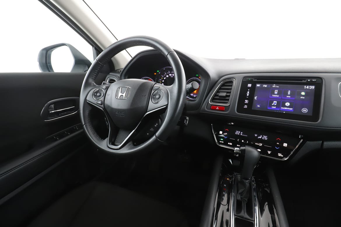 Vehicle Image 14