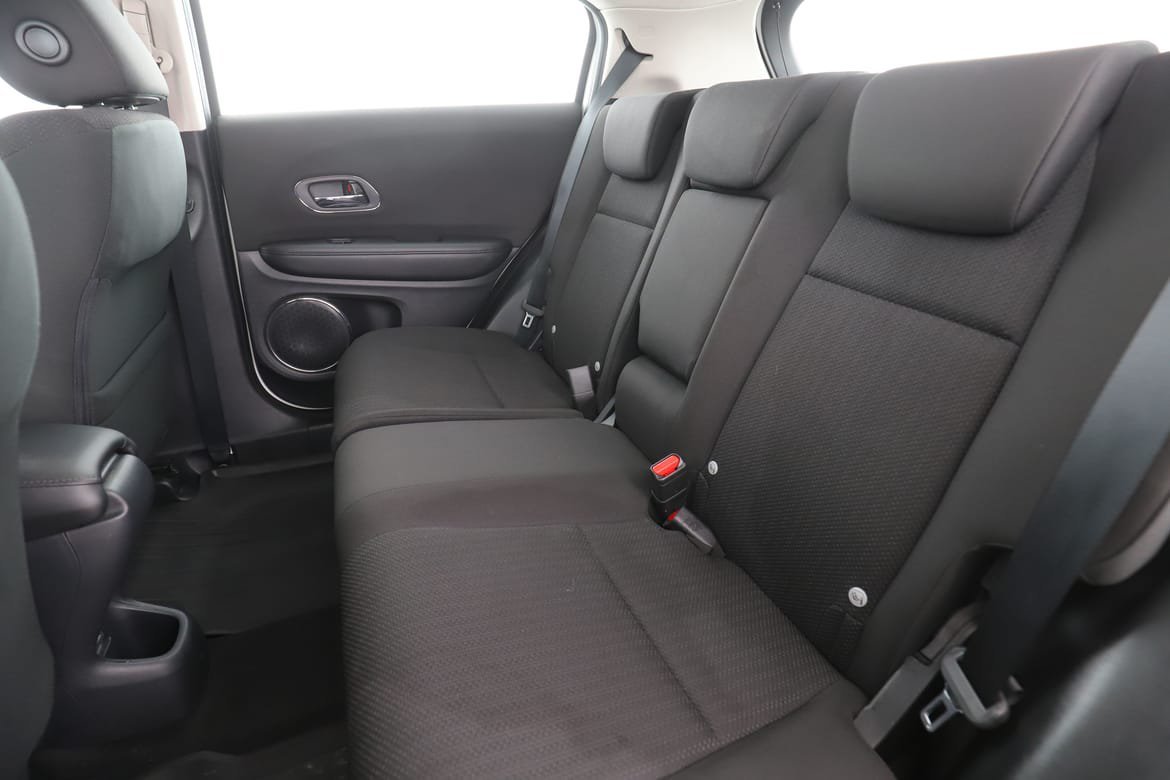 Vehicle Image 15
