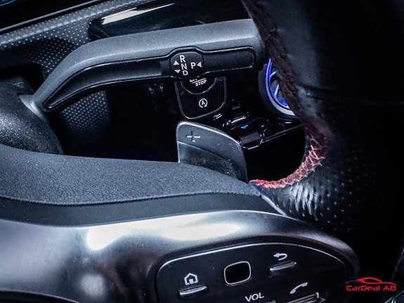 Vehicle Image 21