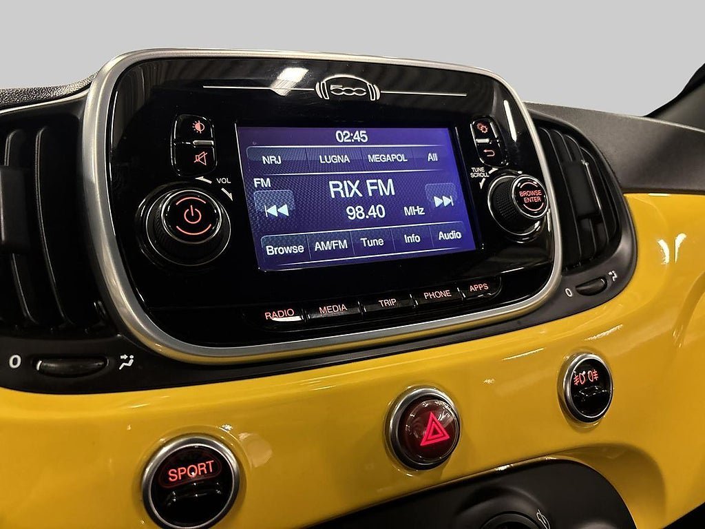 Vehicle Image 15