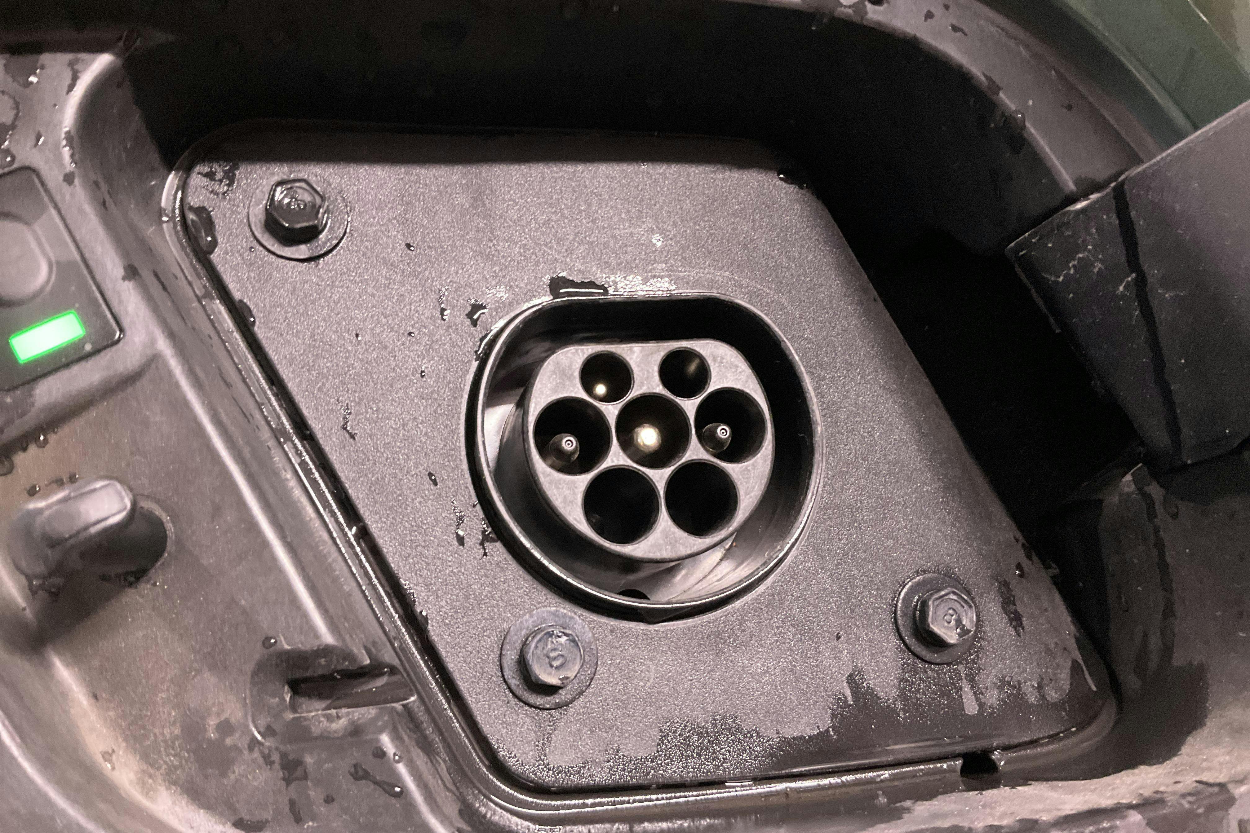 Vehicle Image 15