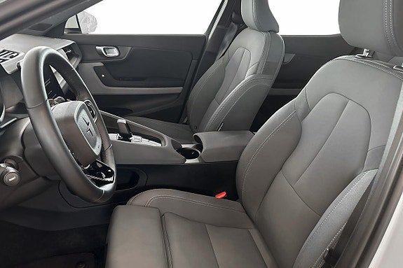 Vehicle Image 26