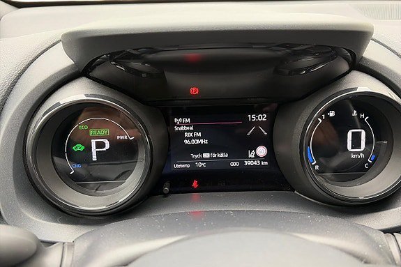 Vehicle Image 9