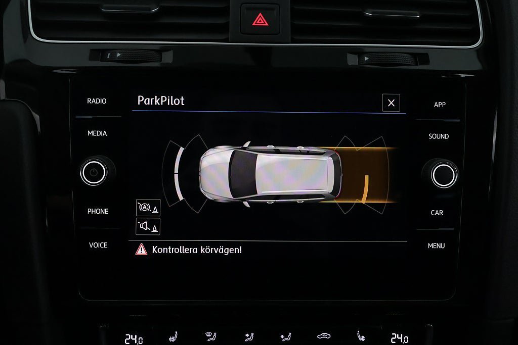 Vehicle Image 23