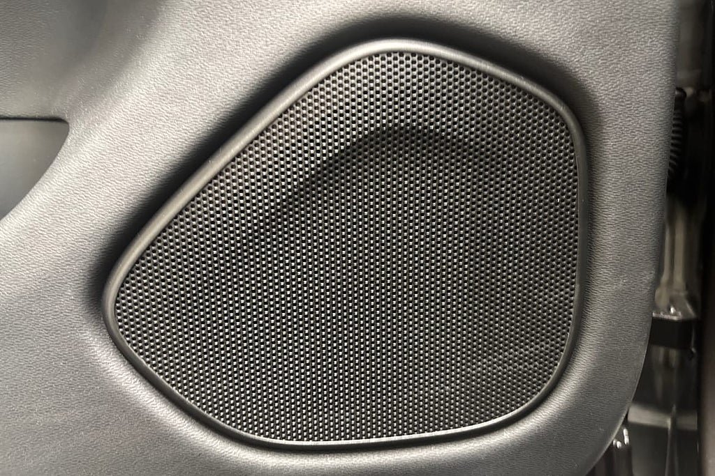 Vehicle Image 22