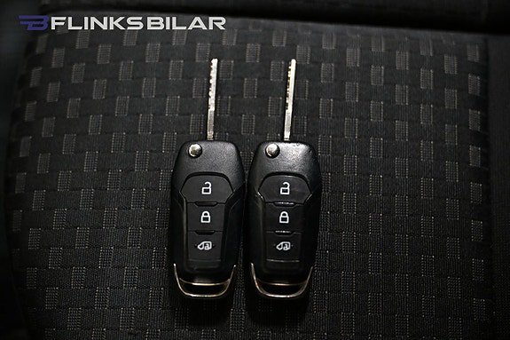 Vehicle Image 26